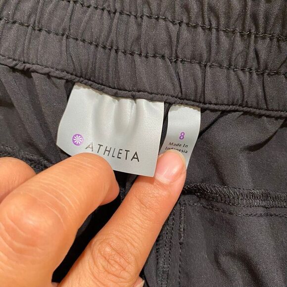 Athleta Women’s Wide Leg Pants Black Size 8 Pull-On Relaxed Fit - Picture 3 of 6